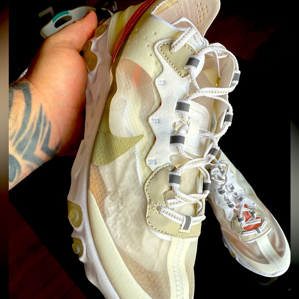 Nike React Ultra lite Sz 11